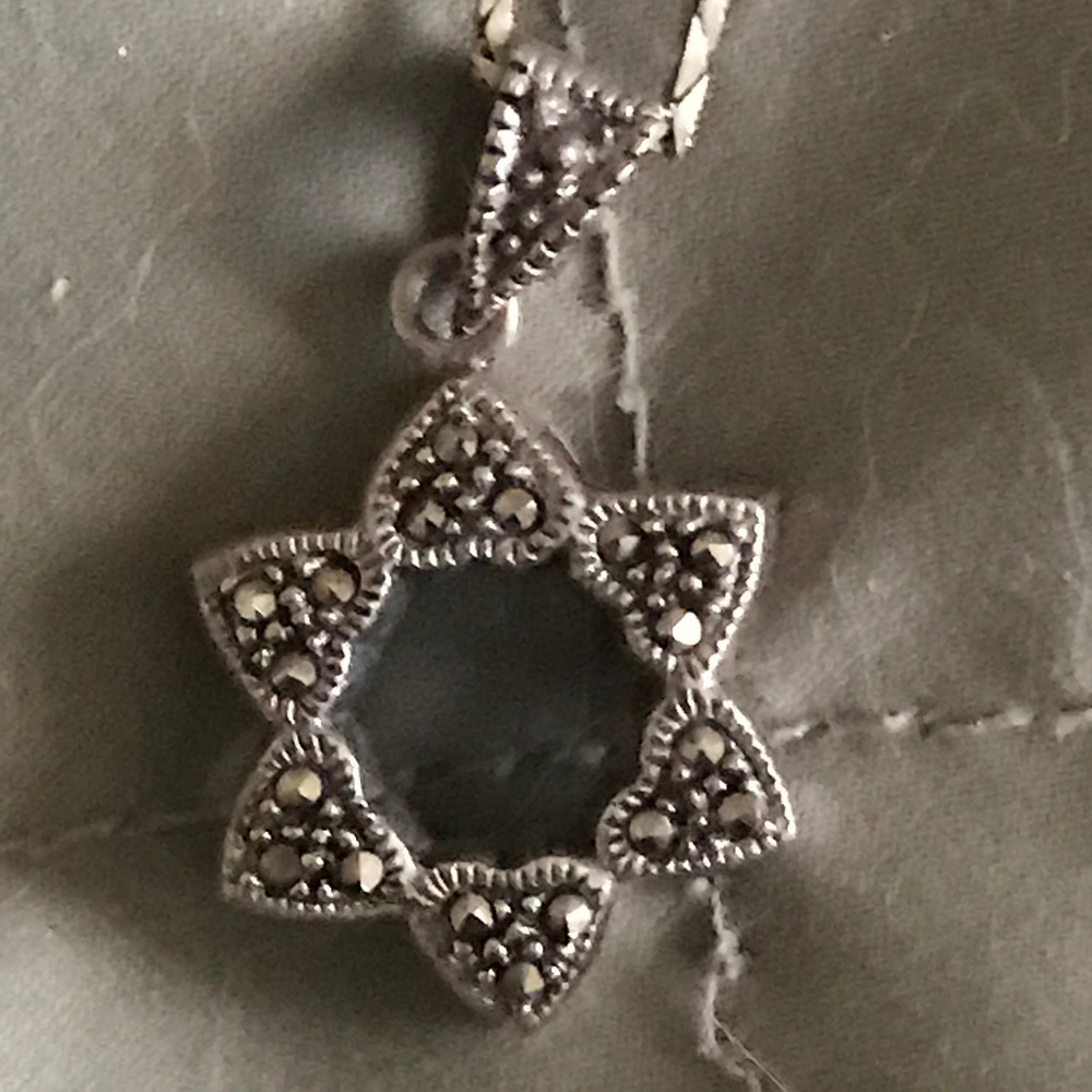 SS star necklace